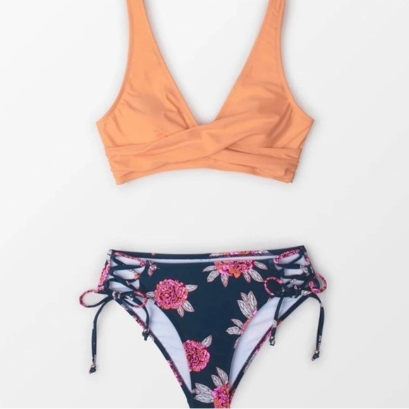 Peach Floral Bikini Set - Picture 2 of 4